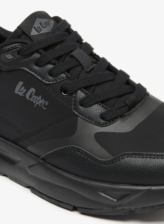 Lee Cooper Men's Panelled Low Ankle Sneakers with Lace-Up Closure