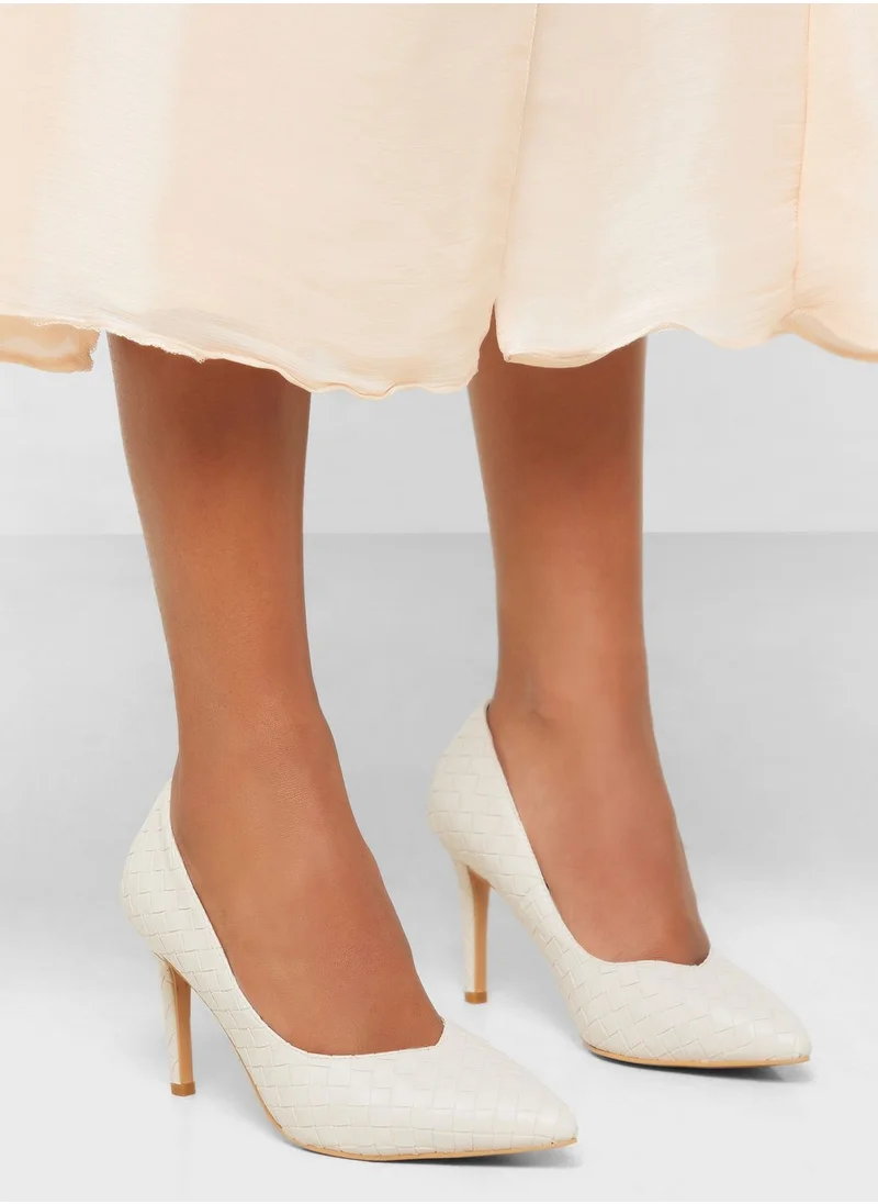 خزانة Metallic Woven Pointed Pump