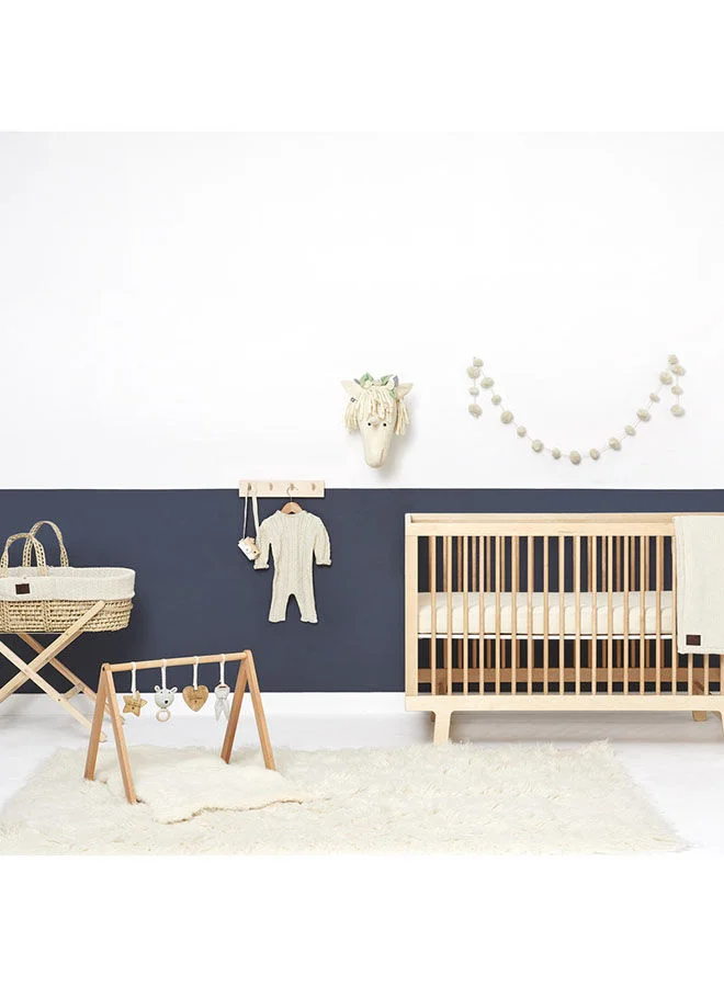 The Little Green Sheep Natural Knitted Baby Moses Basket And Mattress From 0 - 4 Months