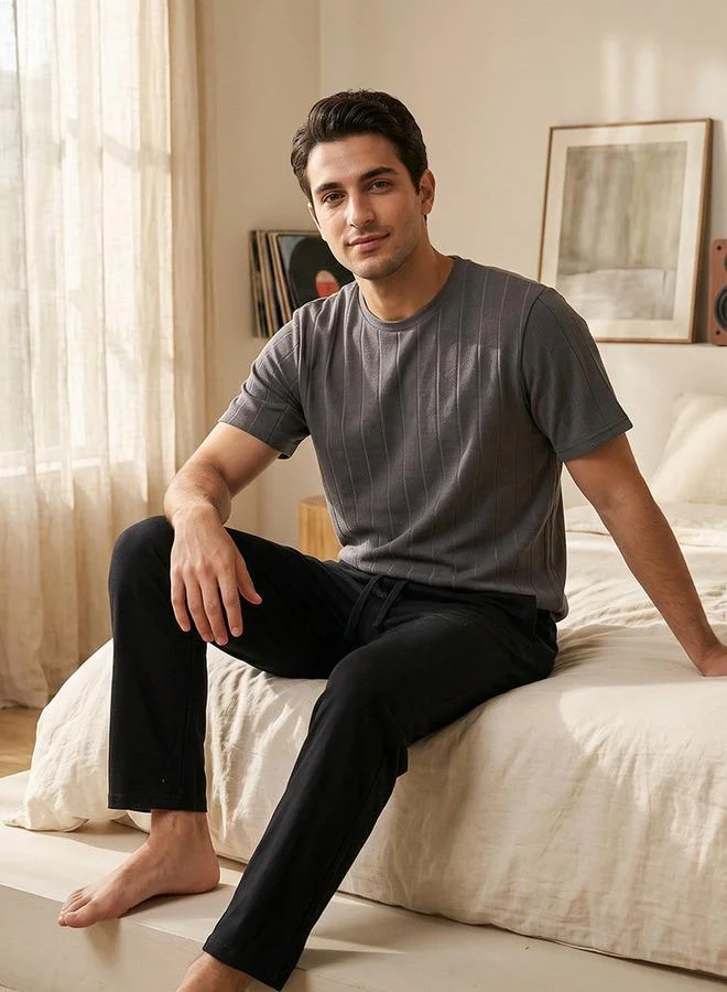 سبلاش فيڤ Textured T-shirt & Pyjama Set