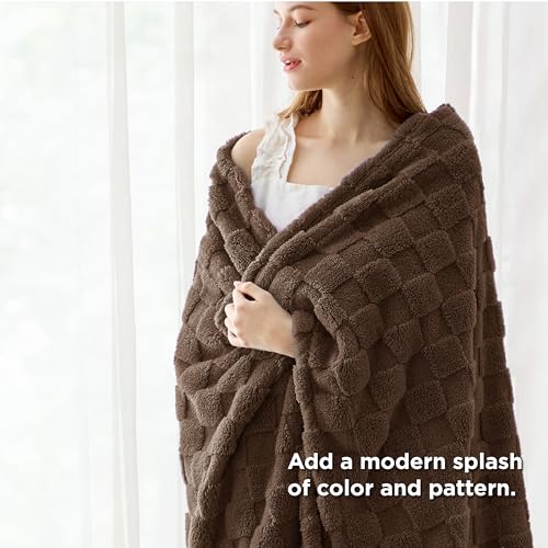 Bedsure GentleSoft Fall Throw Blanket for Couch Dark Brown - Checkered Fleece Blankets Gifts for Women Men Girls, Cute Soft Cozy Throw for Bedroom Home Decor Gifts, 50x60 Inches - Image 4