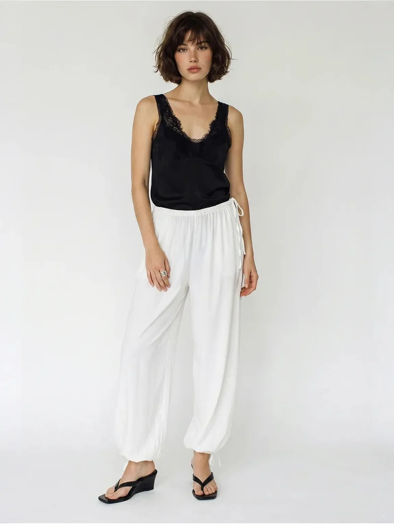 بيانكو لوتشي LUCCI Women’s Ankle-length Salwar Trousers With Tie Waist