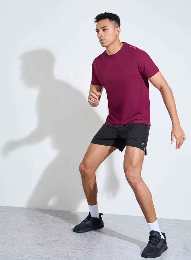 Styli  Maroon Solid Round Neck Short Sleeves Regular Fit Active T-Shirt for Men | Best Price UAE