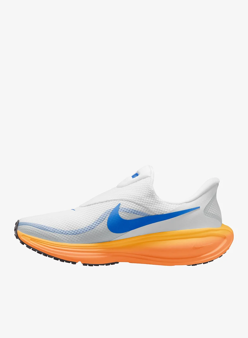 Nike Revolution 8 Easyon