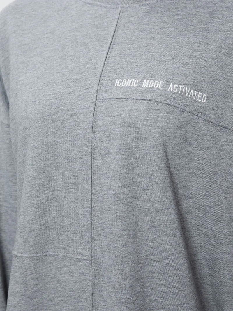 تومي لايف TOMMY Oversized Crew Neck Sweatshirt