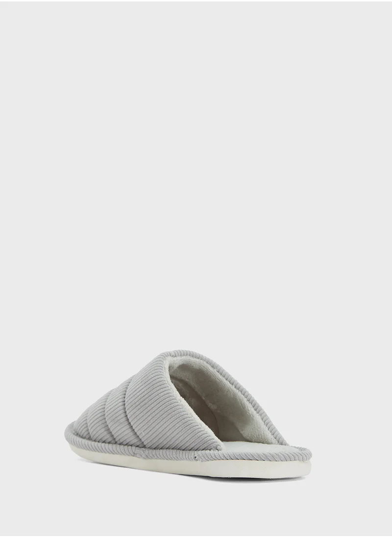 سفنتي فايف Cozy Mule Home Slippers