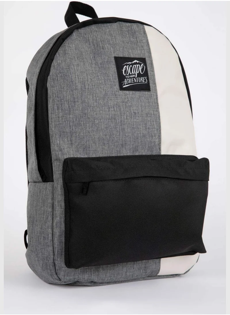 ديفاكتو Man Casual BackPack