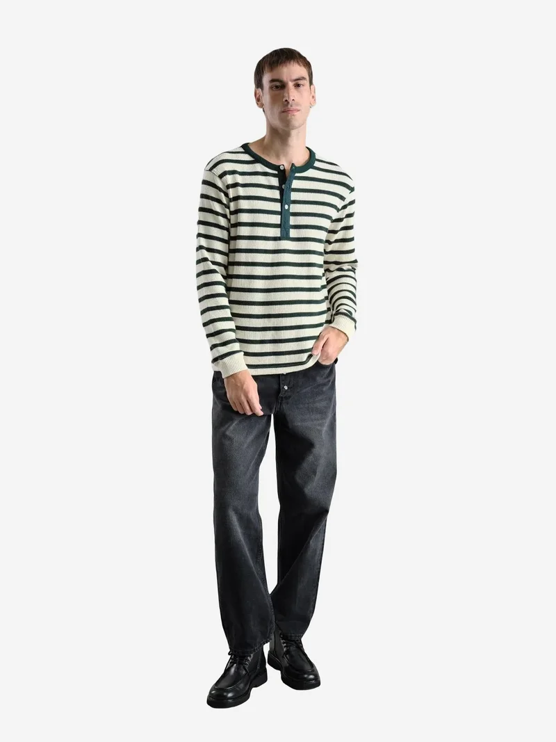 GIESTO Striped Long Sleeve Crew Neck T-Shirt with Button Detail