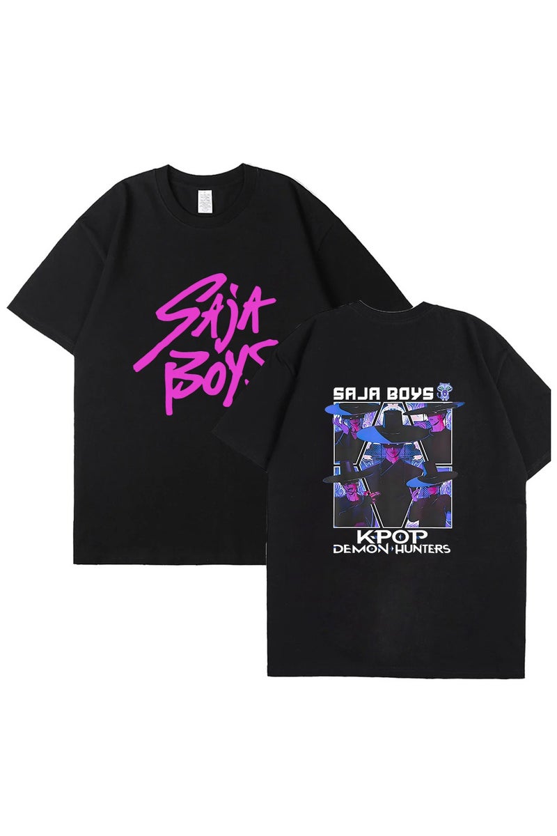 عام قميص قصير ذو ذراعين قصيرتين مع طباعة قابلة للانعكاس للفريق الموسيقي كبوب "Demon Hunters Saja Boys". ذو ذراعين قصيرتين فضفاضتين ويمكن تكييفه لتناسب أنماط مختلفة. - Image 1
