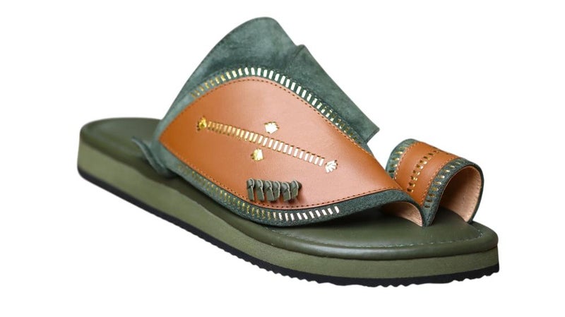 Embroidered Italian Natural Leather Arabic Sandal For Men, Handmade Men's Traditional Sandals With Comfortable Sole, Elegant Embroidered Detailing Casual Arabic Sandals For Everyday Wear. - Image 2