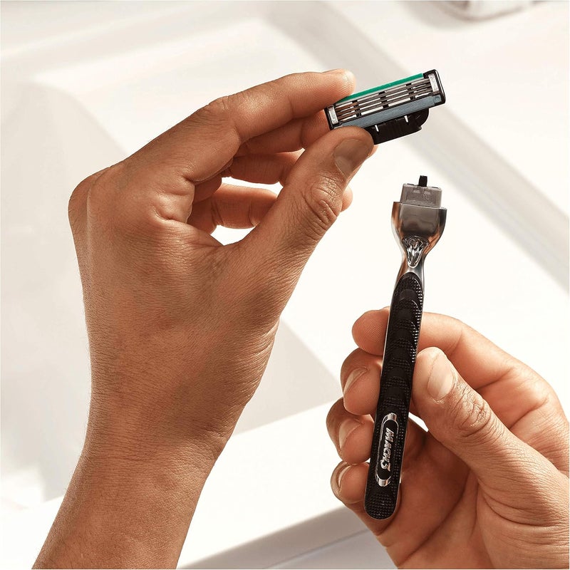 Gillette شفرات حلاقة جيليت ماك 3 للرجال، عبوة من 12 شفرات حلاقة - Image 3