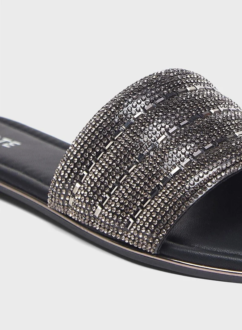 سيليست صندل مسطح بحزام واحد