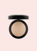 MAC Cosmetics Medium Dark