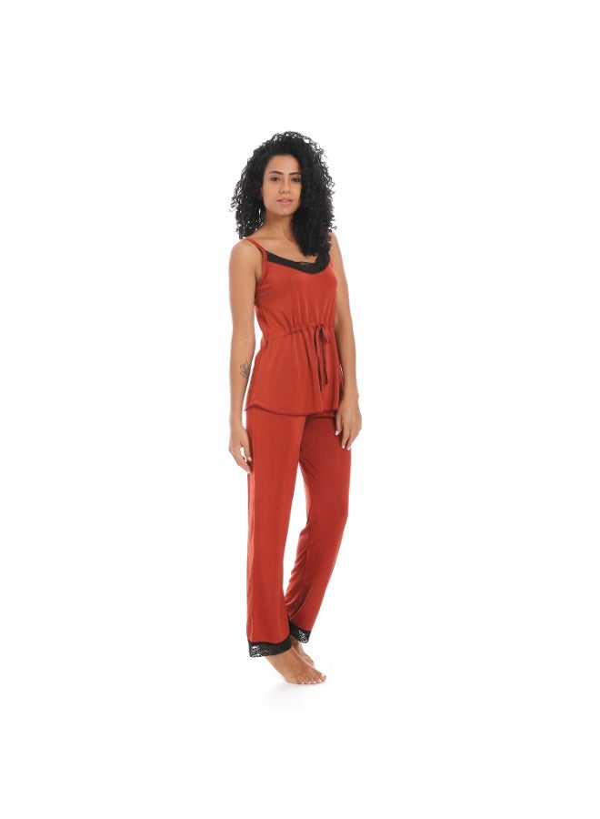 Caesar Women's two-piece pajama set, top and pants with a belt at the waist  - Image 3