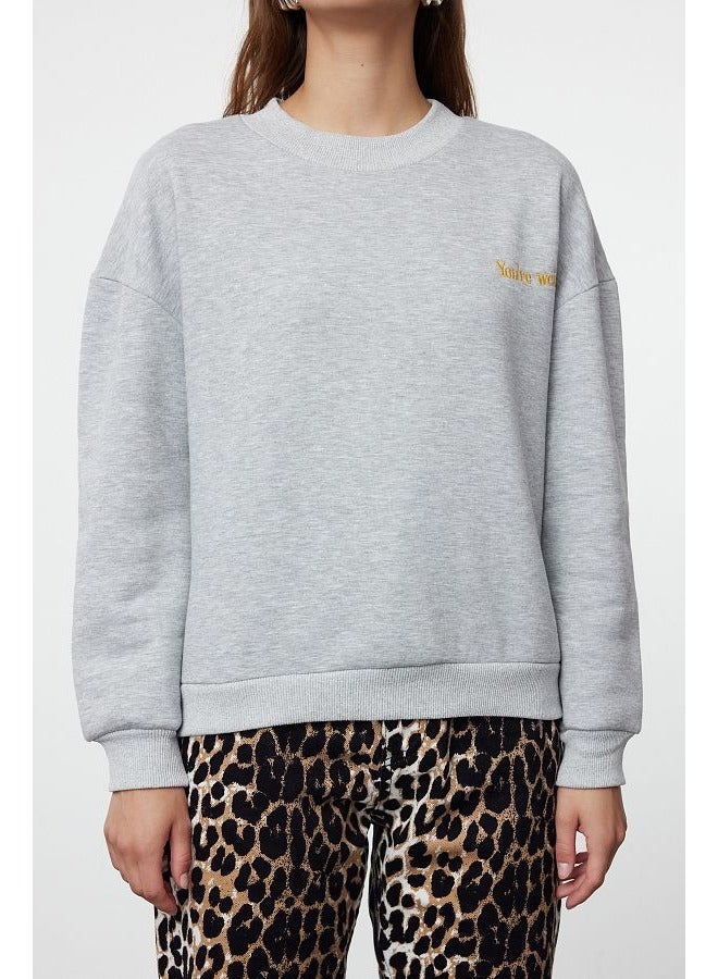 trendyol Gray Embroidered Sweatshirt - Image 3