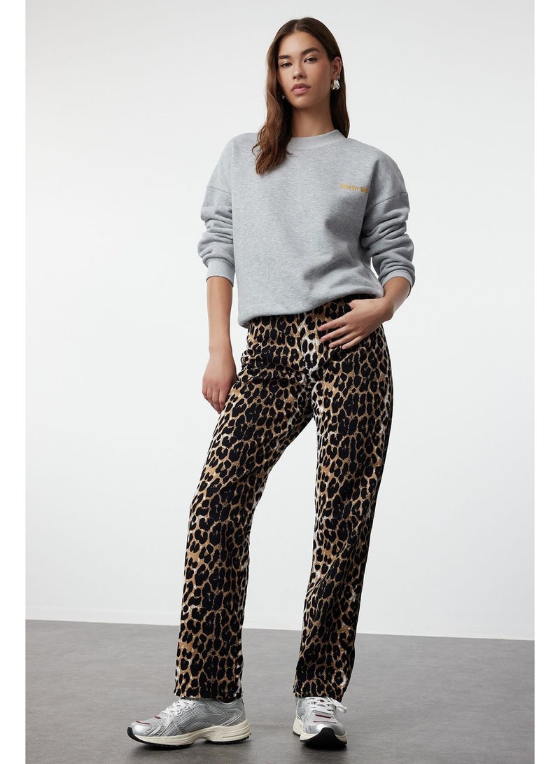 trendyol Gray Embroidered Sweatshirt - Image 2