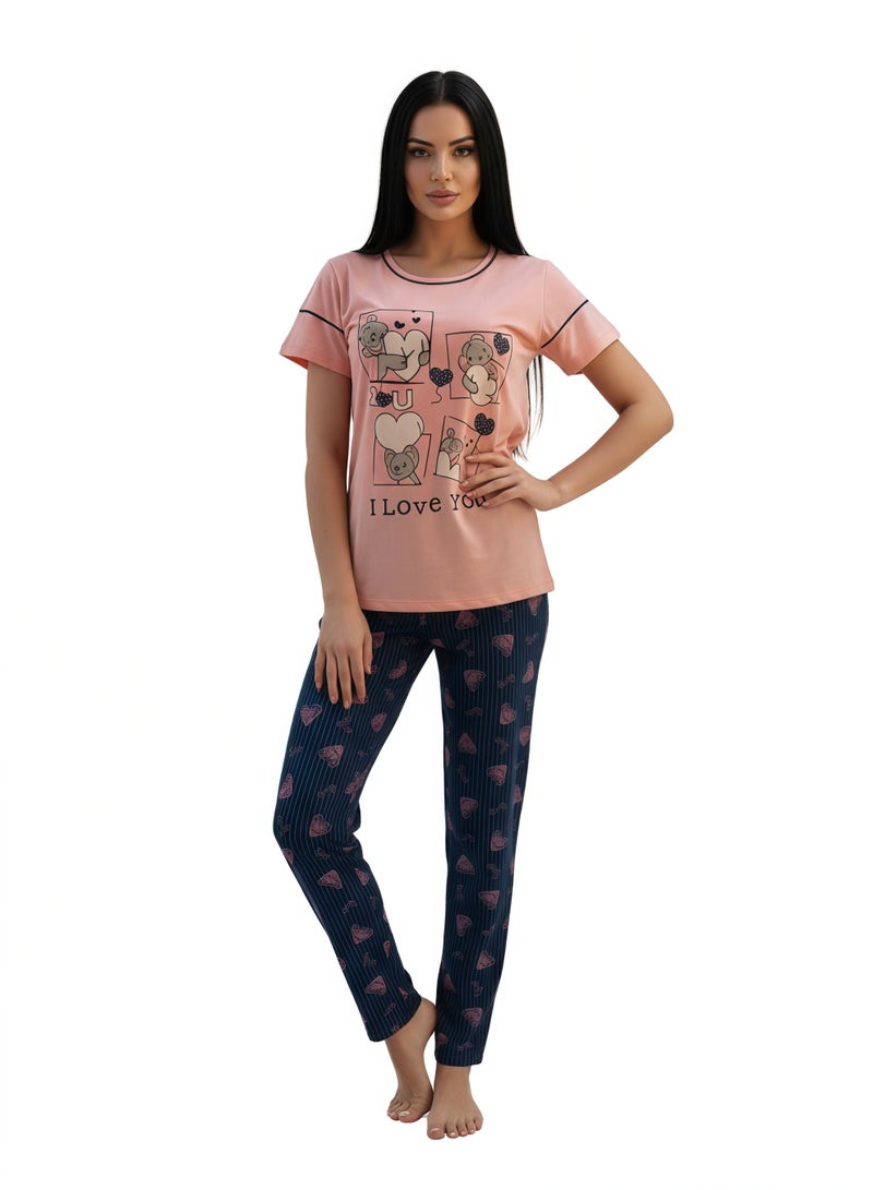 جوانا طقم بيجاما نسائي بطبعة "أحبك"، قميص بنصف كم وبنطال طويل، وردي فاتح - Image 4