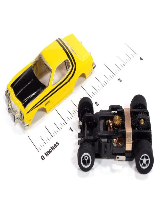 AW AUTO WORLD سيارة سباق مصغرة من طراز فورد تورينو 1976 لامعة بمقياس HO من إنتاج شركة Auto World Xtraction، رقم الموديل SC417-4Y - Image 3