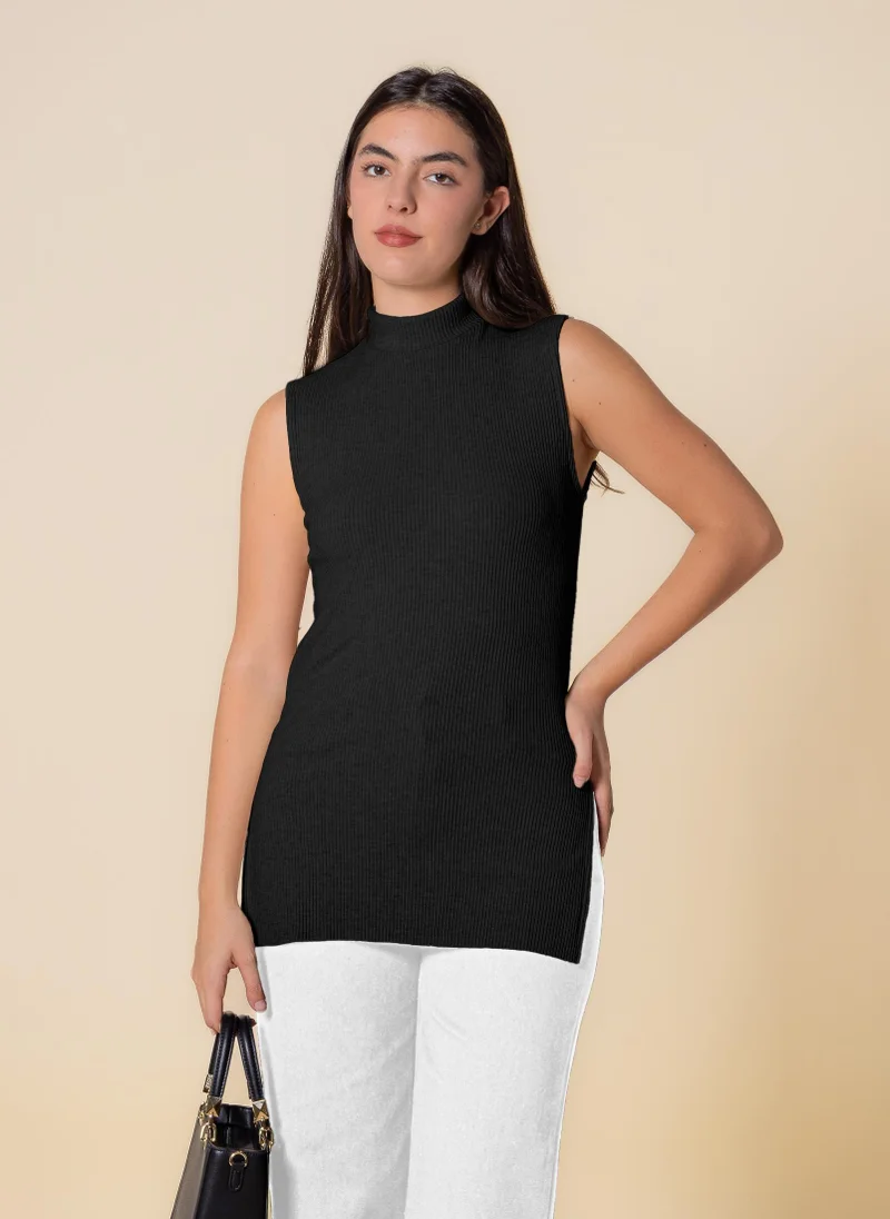 SHAPES HIGH NECK KNITTED TOP
