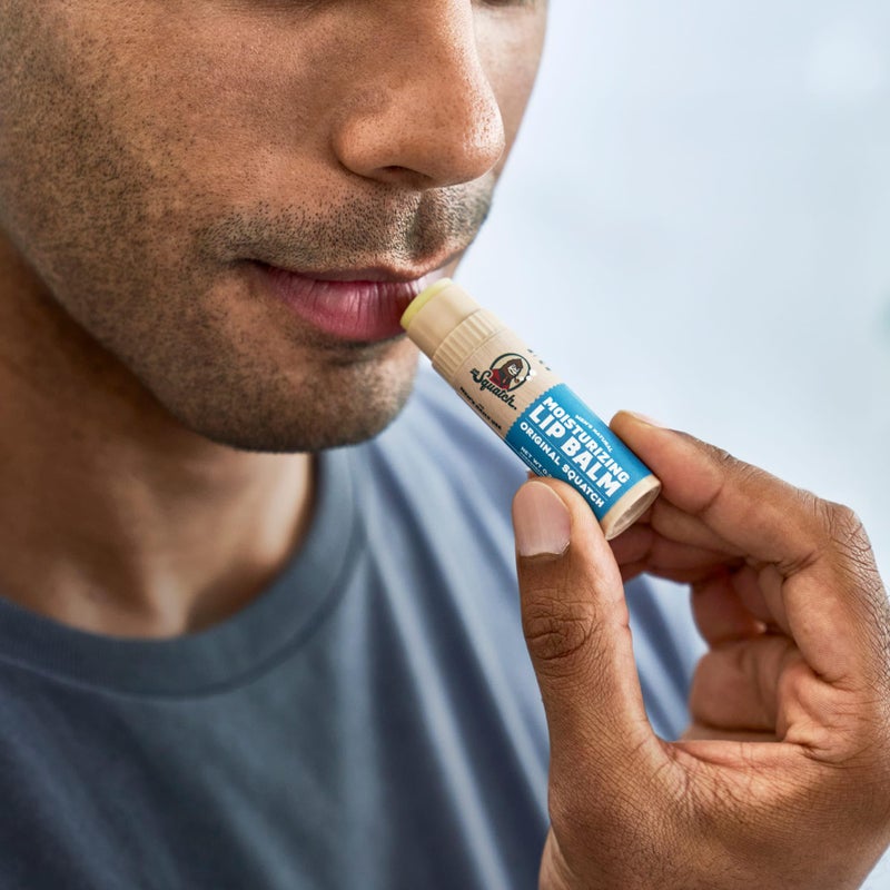 Dr. Squatch بلسم شفاه طبيعي من دكتور سكاتش - خالي من البترول، والبارابين، والنكهات الصناعية - زبدة الشيا، وشمع العسل، وفيتامين E - سكاتش الأصلي، فانيليا بوربون، خليج جوز الهند، بطيخ بري (0.25 أونصة، 4 عبوات) - Image 4