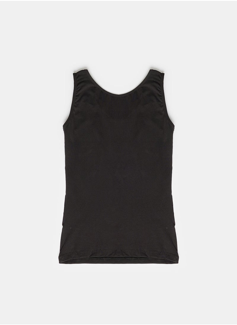 COTTONIL فانلة داخلية بدون اكمام للنساء من قطونيل - اسود  - Image 2