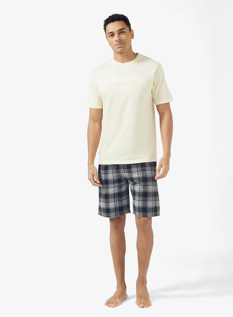 سفنتي فايف طقم بيجامة تي شيرت وشورت - Image 1