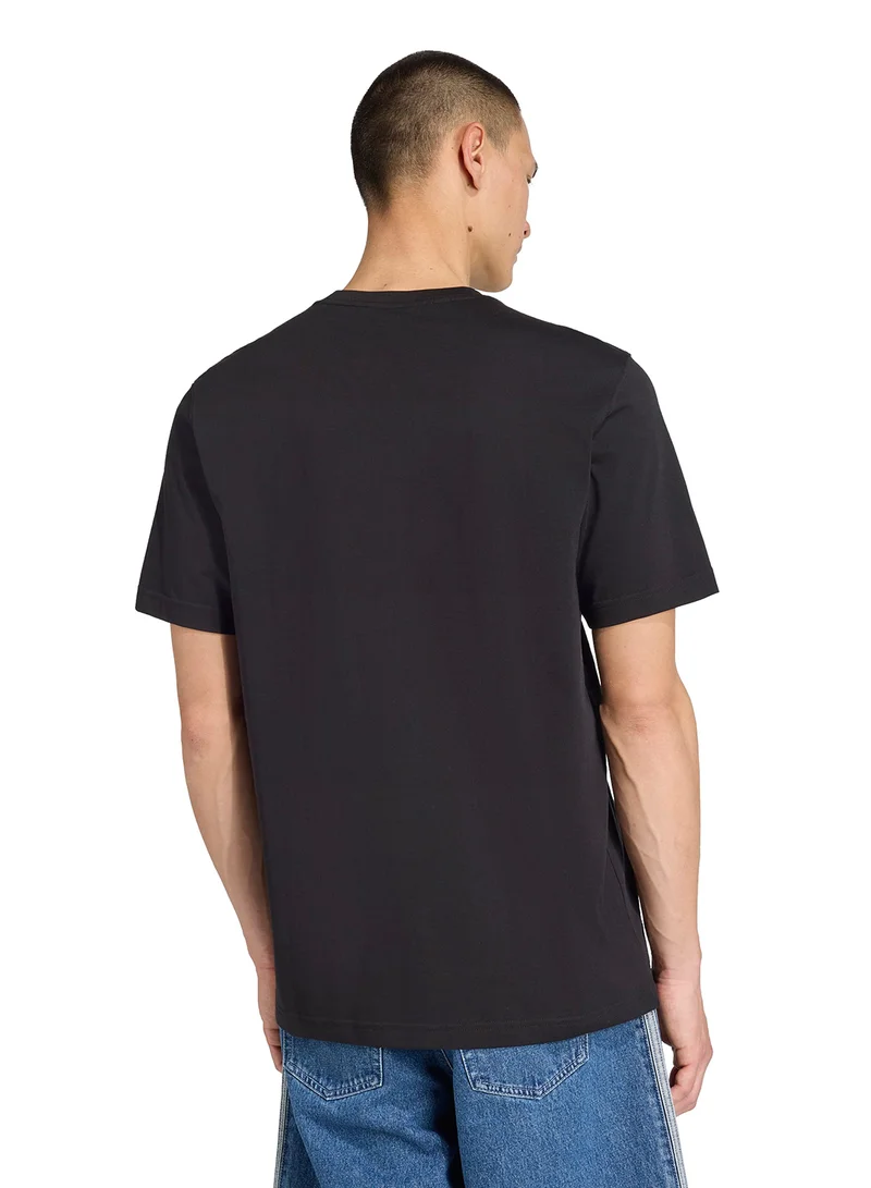 اديداس اوريجينالز Trefoil Series Loose T-Shirt