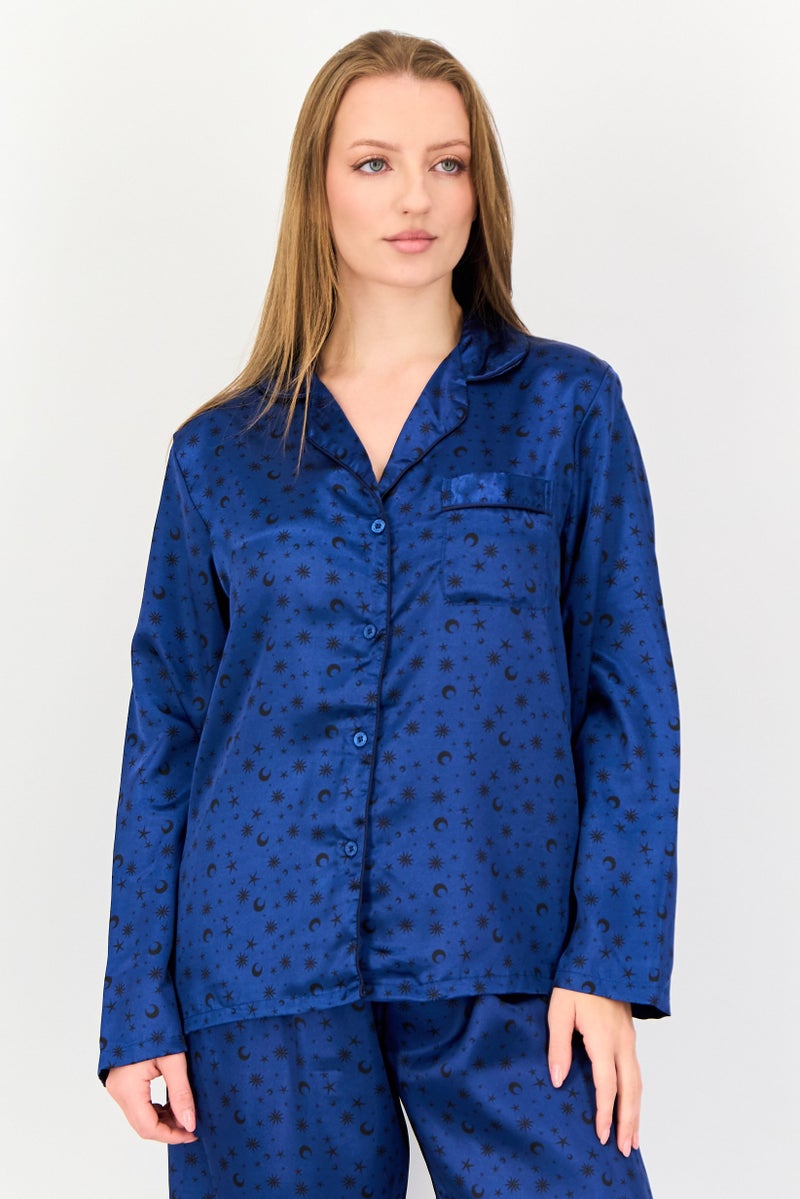 bebe Women 2 Piece Graphic Print Pyjama Top And Shorts, Multicolor - Image 4