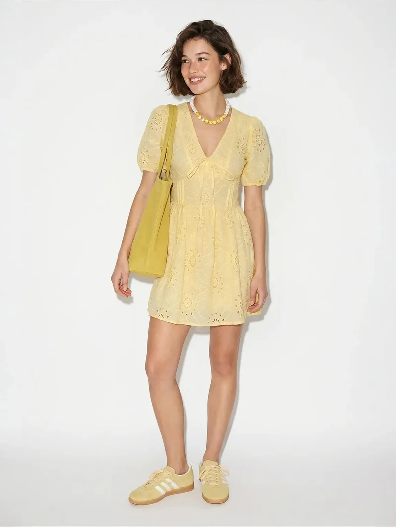 بيانكو لوتشي LUCCI Embroidered Mini Skater Dress