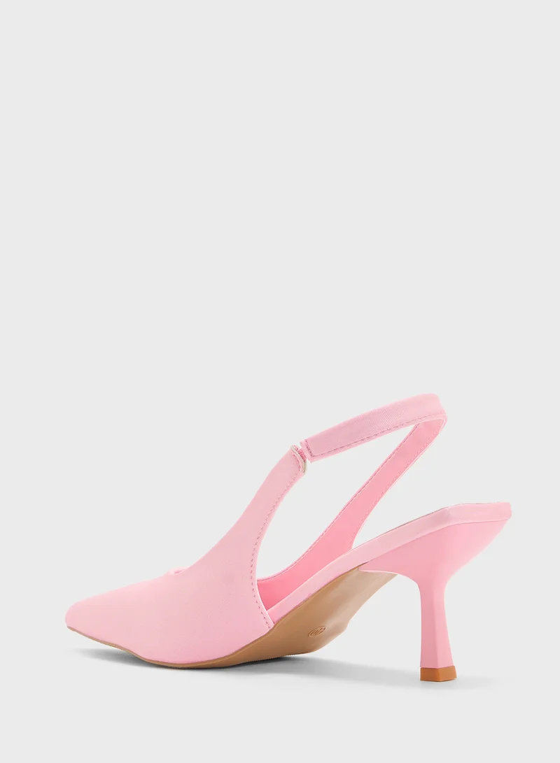 Ginger Ladies Classic Heeled Pump