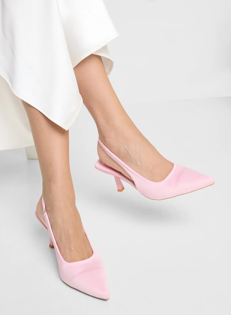 Ginger Ladies Classic Heeled Pump