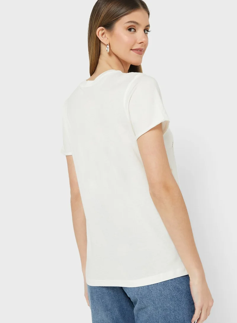 BRAVE SOUL Embroidered T-shirt