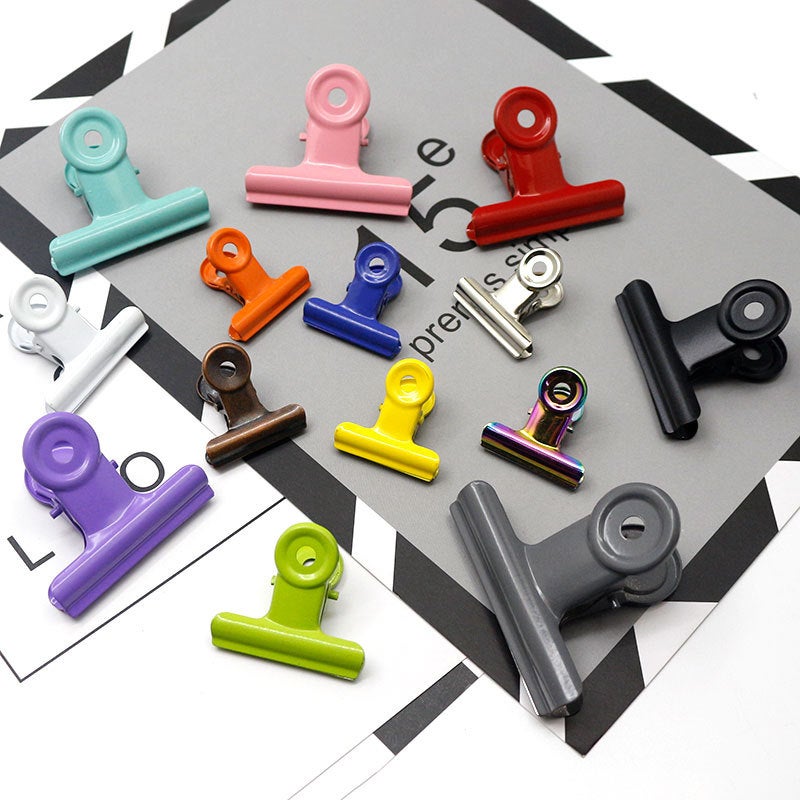 general White Round Head Metal Clip Binder for Documents and Paper Files - Image 3