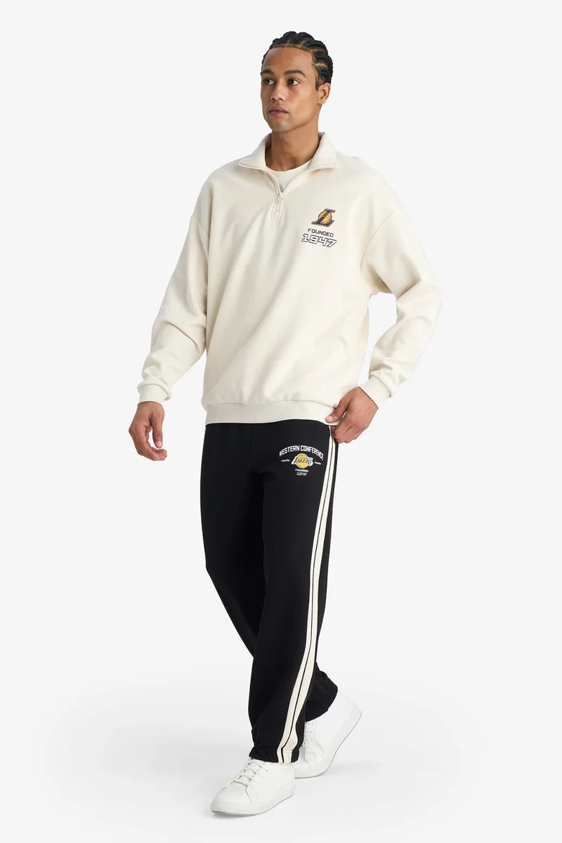 DeFacto Standard Fit NBA Los Angeles Lakers Licensed Jogger