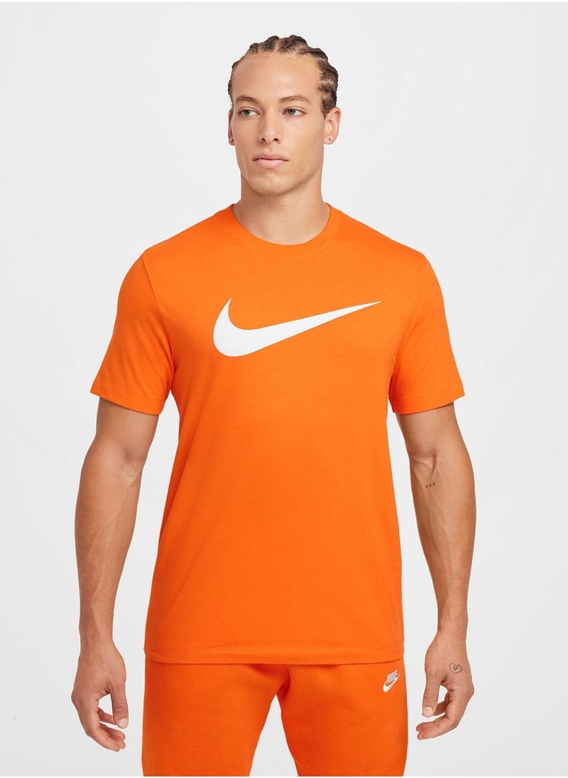Nike - Nsw Icon Swoosh T-Shirt - Image 1