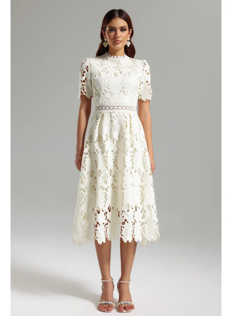 Bella Barnett Jaca Lace Midi Dress
