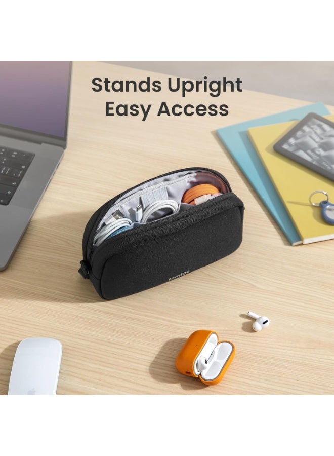 Tomtoc حقيبة تنظيم إلكترونية صديقة للبيئة Light-T12 سعة 1 لتر - حقيبة سفر مدمجة لتقنية الكابلات والشواحن وبنك الطاقة والإكسسوارات - حقيبة مقاومة للماء، تصميم خفيف الوزن - Image 4