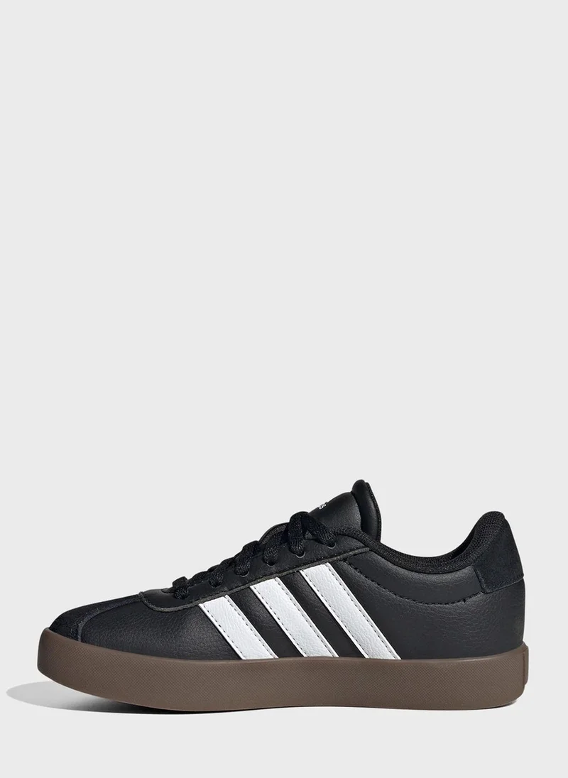 adidas حذاء فلورت 3.0