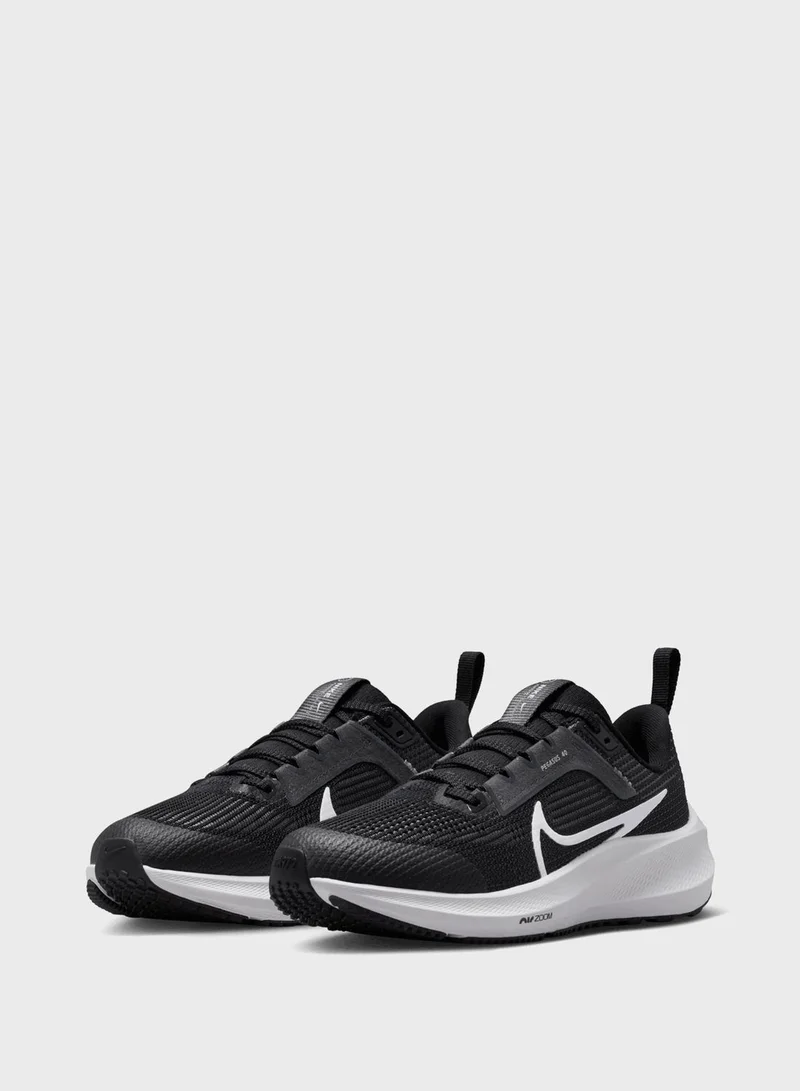 Nike Youth Air Zoom Pegasus 40