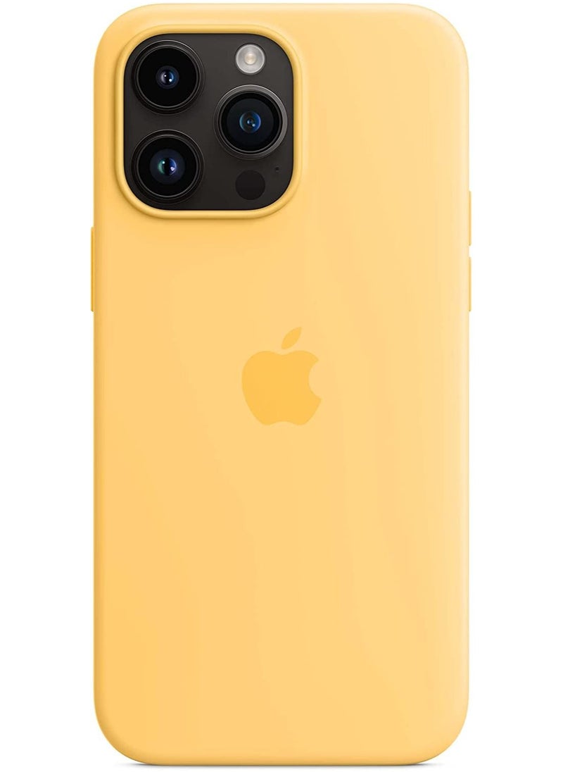 Dg Ming - The silky, soft-touch best case for iPhone 13 Pro Max, finish of the silicone exterior feels great in your hand. - Image 1
