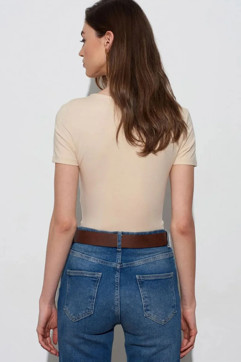 Dilvin Beige Natural DILVIN Fitted V-Neck Short-Sleeve T-Shirt for Women | Best Price UAE