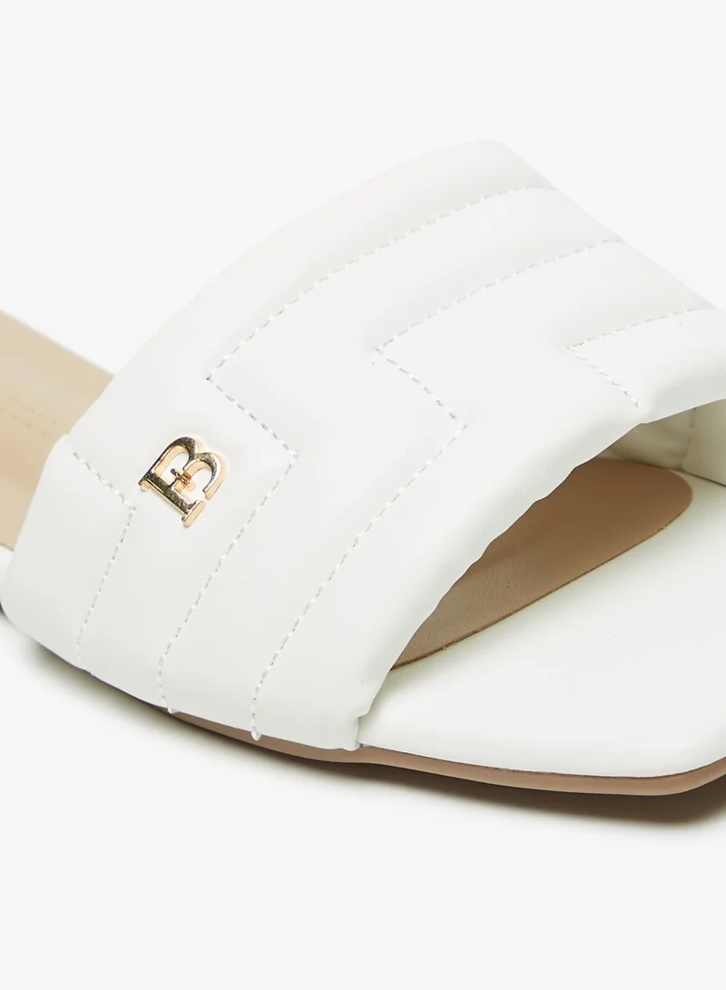 فلورا بيلا من شو إكسبرس Womens Quilted Slip-On Slide Sandals