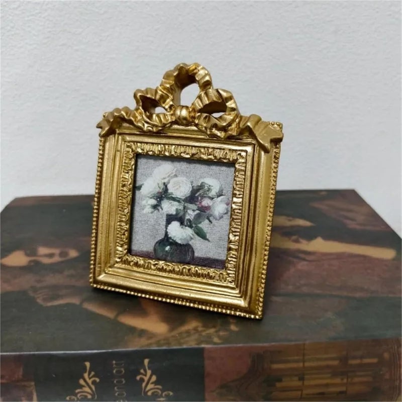 mini gold frames 4pcs Retro Carved Floral Resin Photo Frame Gold Color Square Design For Desktop Display Home Decor - Image 2
