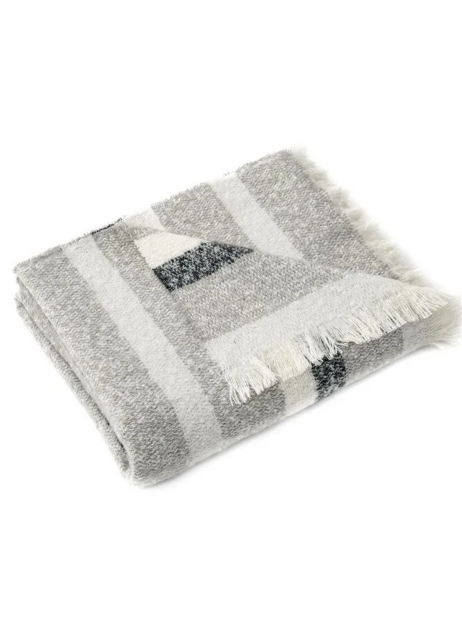 Mezoe Stripe Pattern Soft and Luxurious Yarn Dyed Woven Throw Grey and White 1 x 153 x 127 cm Mohair02