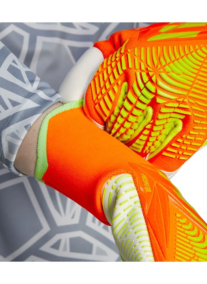 Taiahiro Football Gloves Non-slip Breathable Professional Soccer Goalkeeper Gloves With Latex Fingerguard  - Image 3