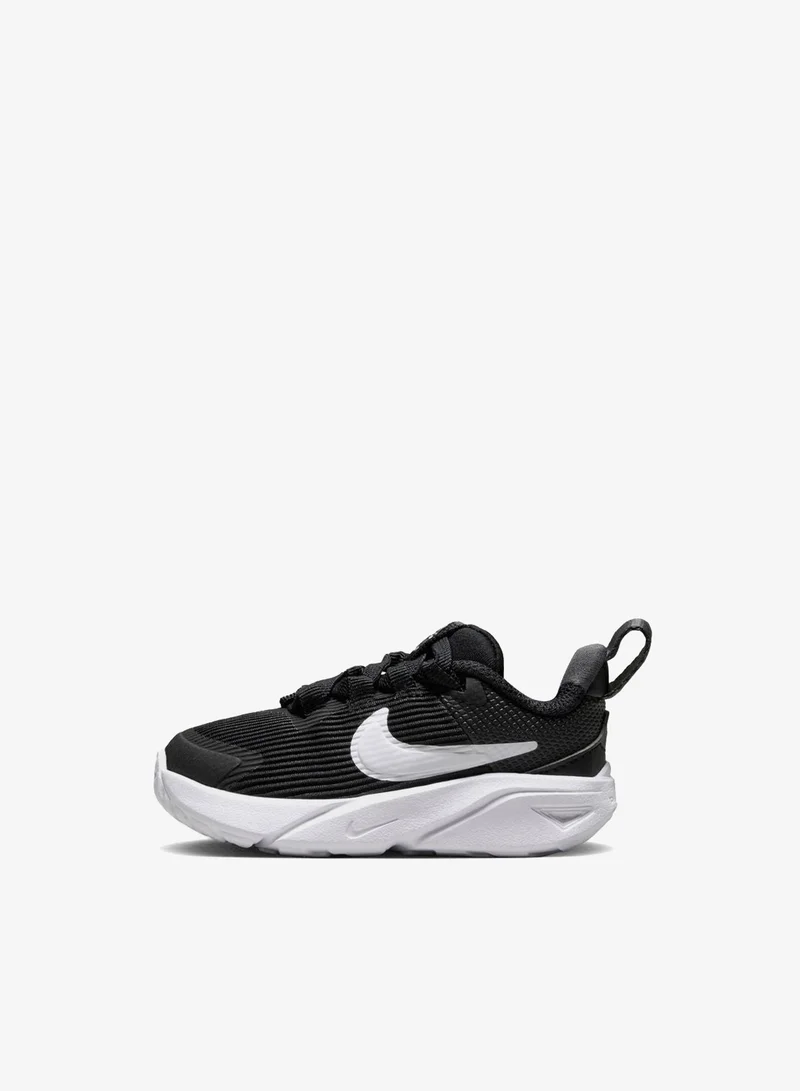 نايكي سنيكرز ستار رانر 4 للاطفال