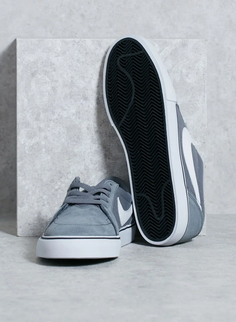 Nike SB Satire II