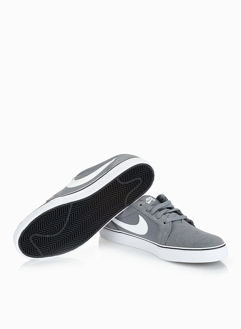 Nike SB Satire II