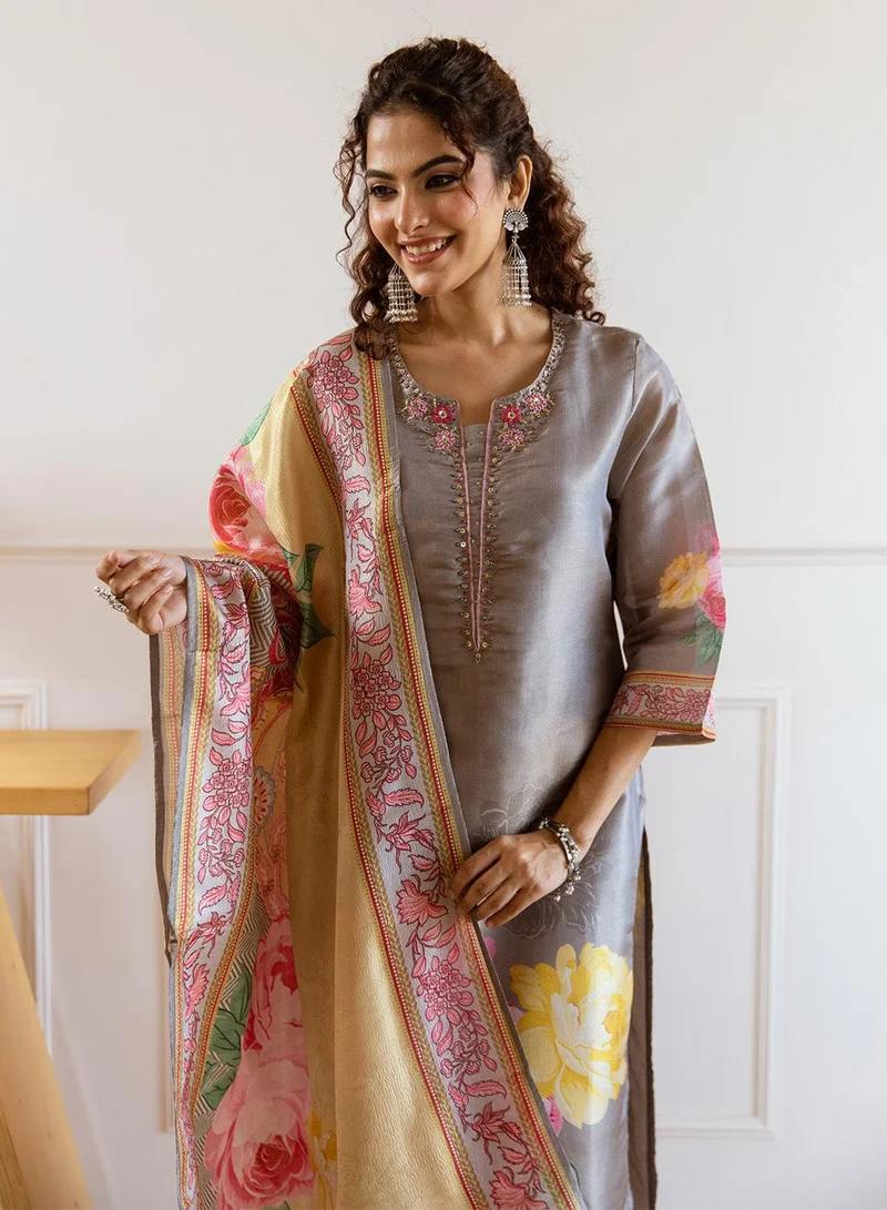 ISHIN Women's Grey 100% Cotton Printed Straight Fit Kurta Set