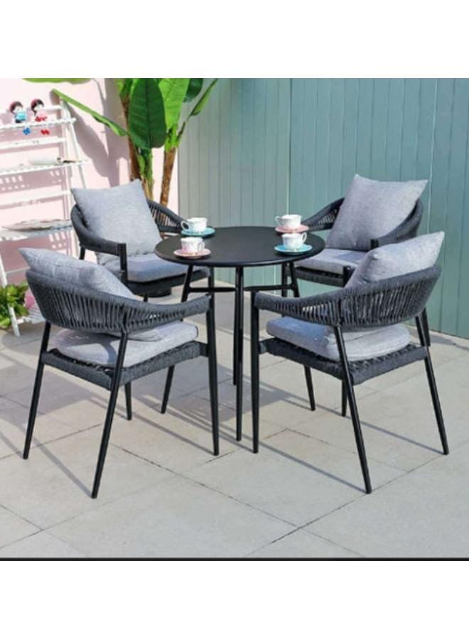 سامبا راتان مجموعة طعام خارجية – 4 كراسي وطاولة للحديقة أو الشرفة، باللون الرمادي - Image 1
